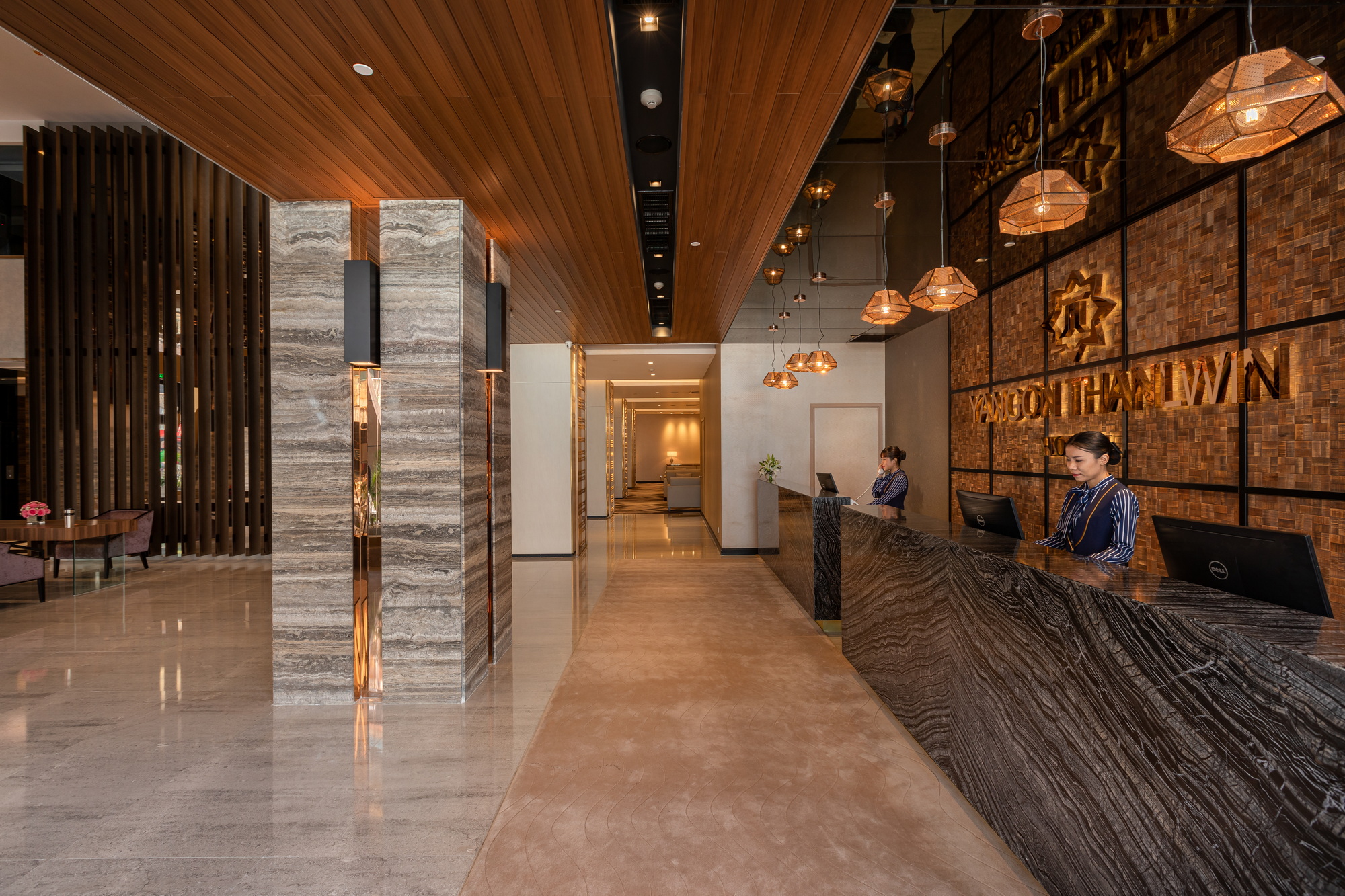 Corner Suite - Yangon Thanlwin Hotel